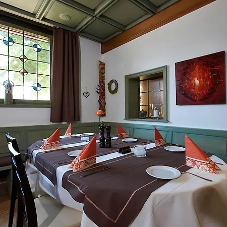 Riedsee 3* Stuttgart